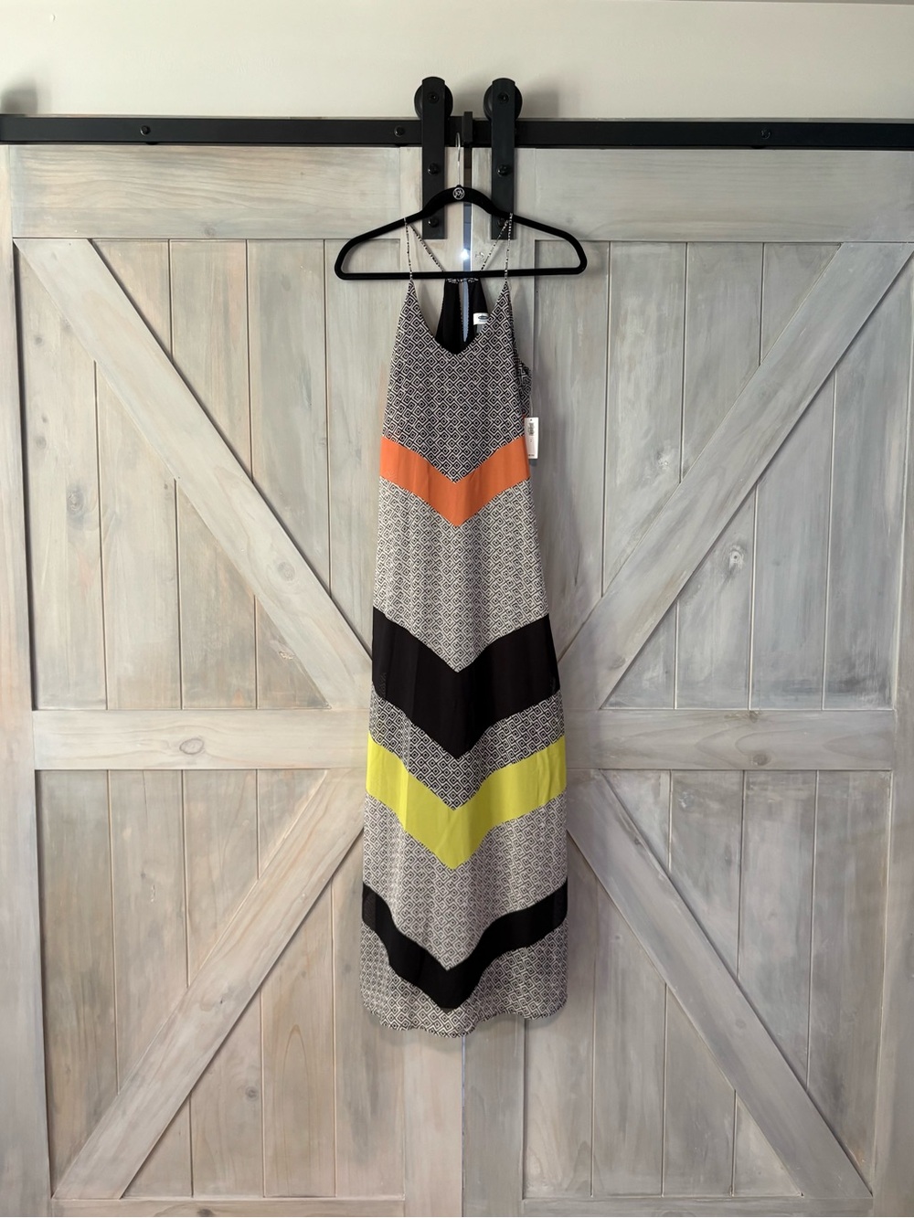 Old Navy Black and White Geometric Sleeveless Maxi Dress